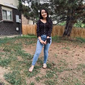 Meet your Posher, Christina